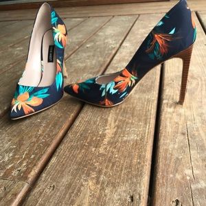 Floral navy, orange, and turquoise Nine West heels